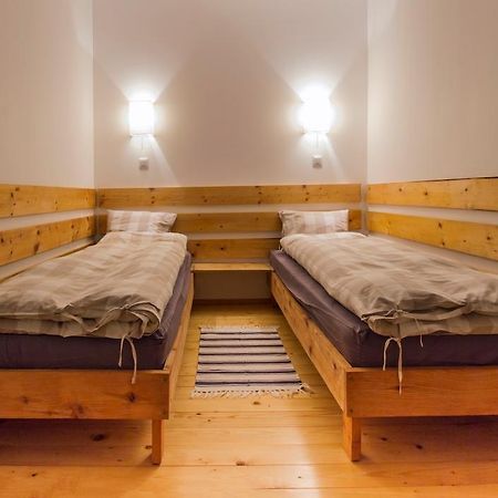 Hotel Casa Georgescu à Rîşnov Extérieur photo