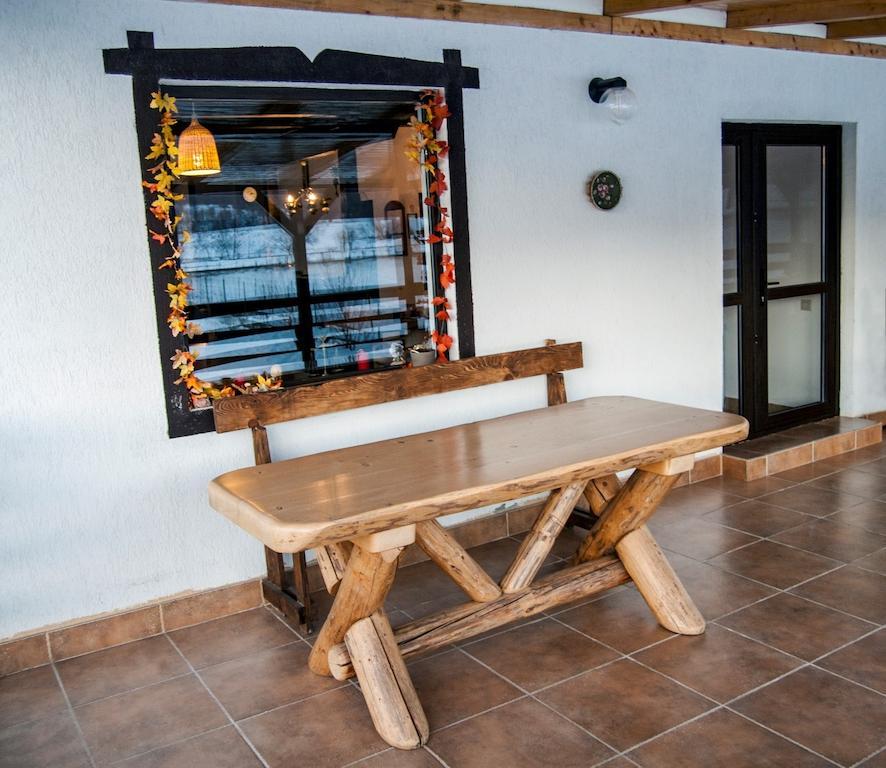 Hotel Casa Georgescu à Rîşnov Extérieur photo